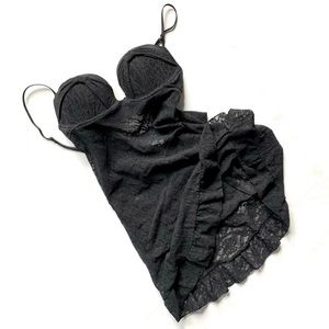 Victoria’s Secret black lace negligée MD